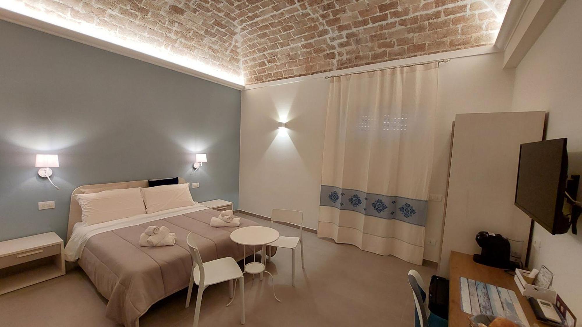 Victoria Royal Apartments & Rooms Termoli Exteriör bild