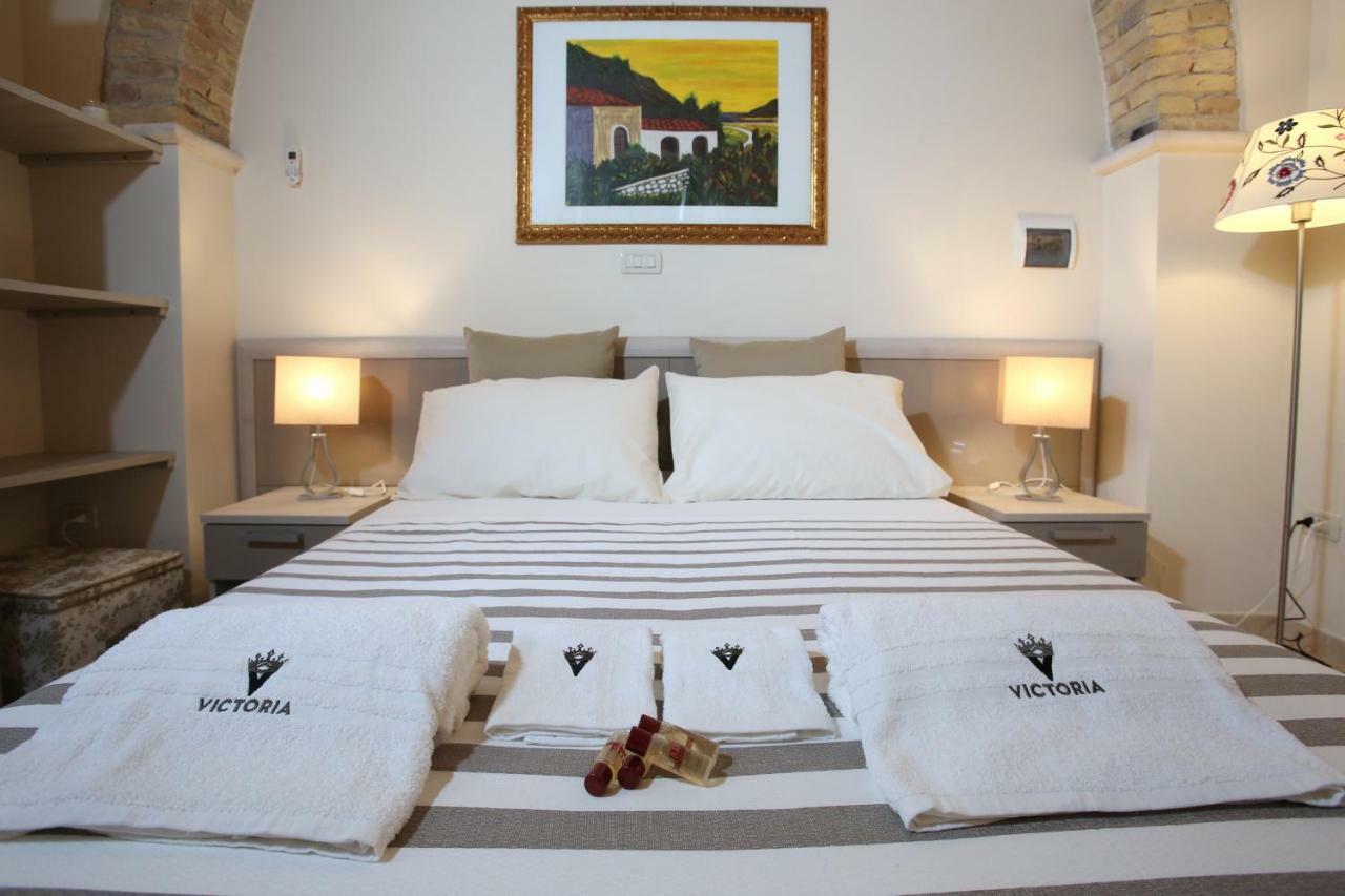 Victoria Royal Apartments & Rooms Termoli Exteriör bild