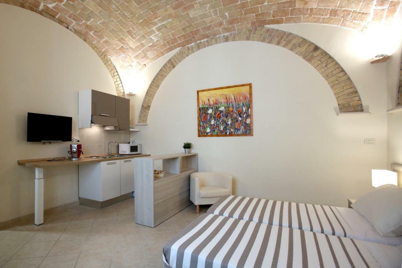 Victoria Royal Apartments & Rooms Termoli Exteriör bild