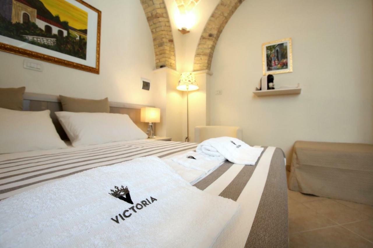 Victoria Royal Apartments & Rooms Termoli Exteriör bild